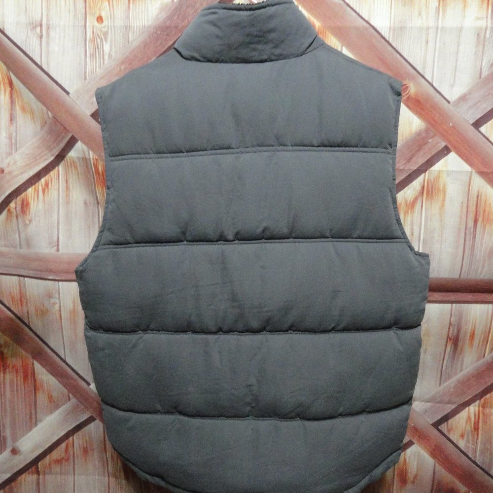 Coleman Puffer Vest, full zip~EUC~Winter Wear~Camping - Picture 2 of 5